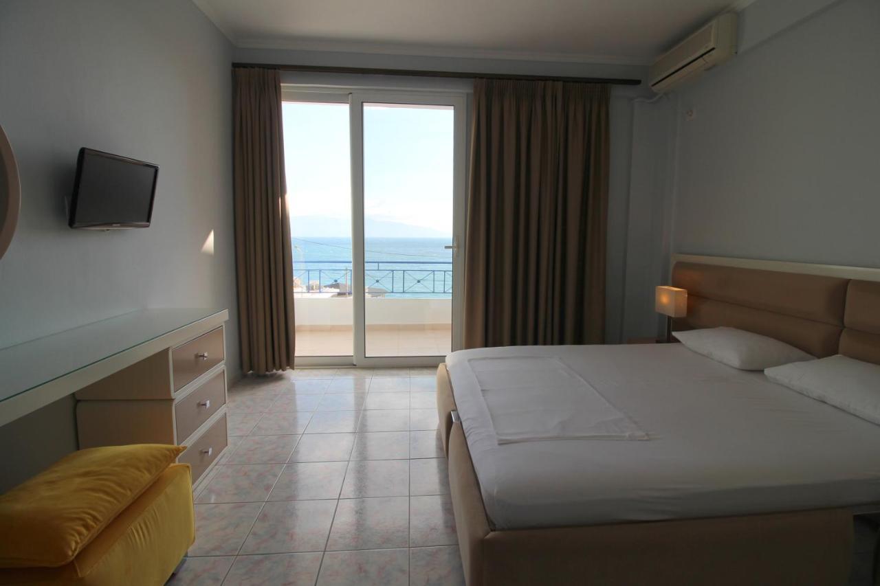 Murati Suites Саранда Екстер'єр фото