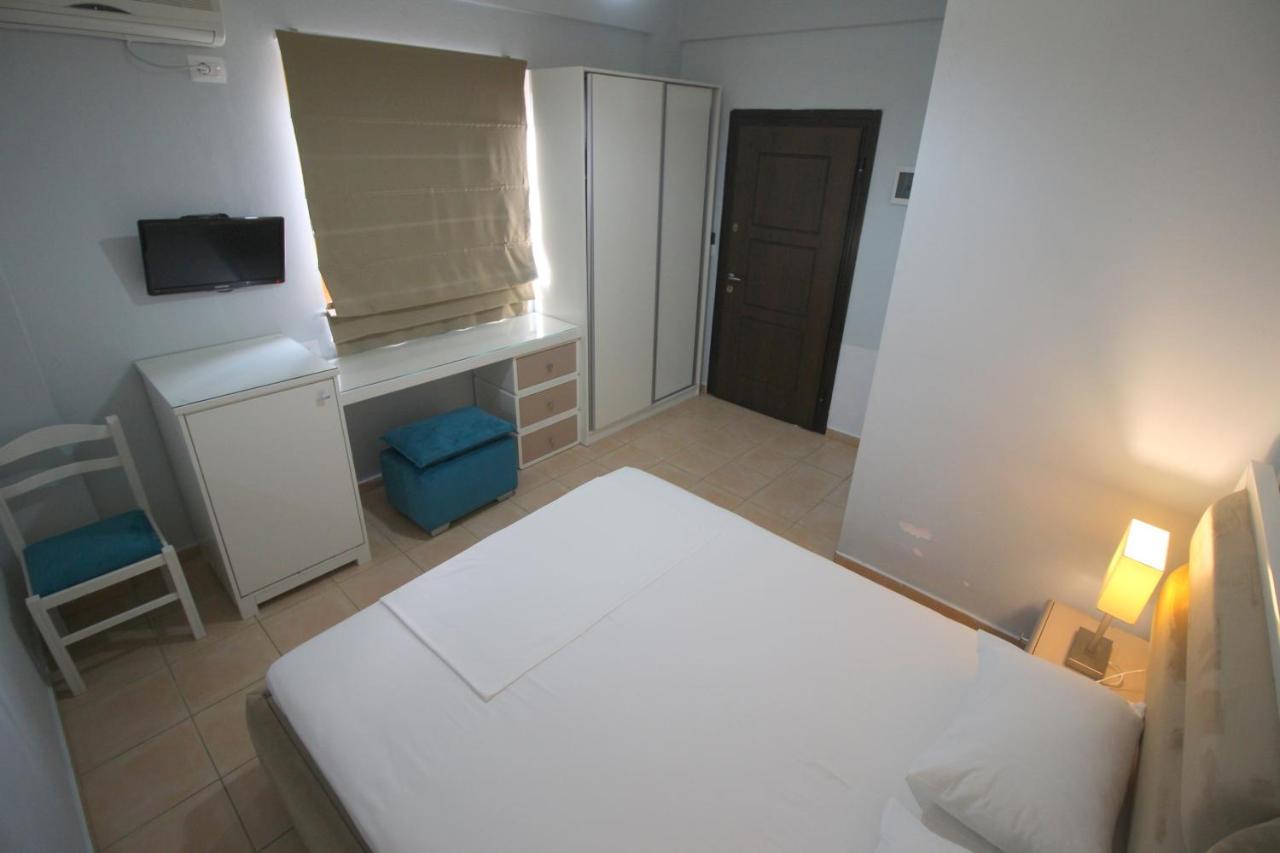 Murati Suites Саранда Екстер'єр фото